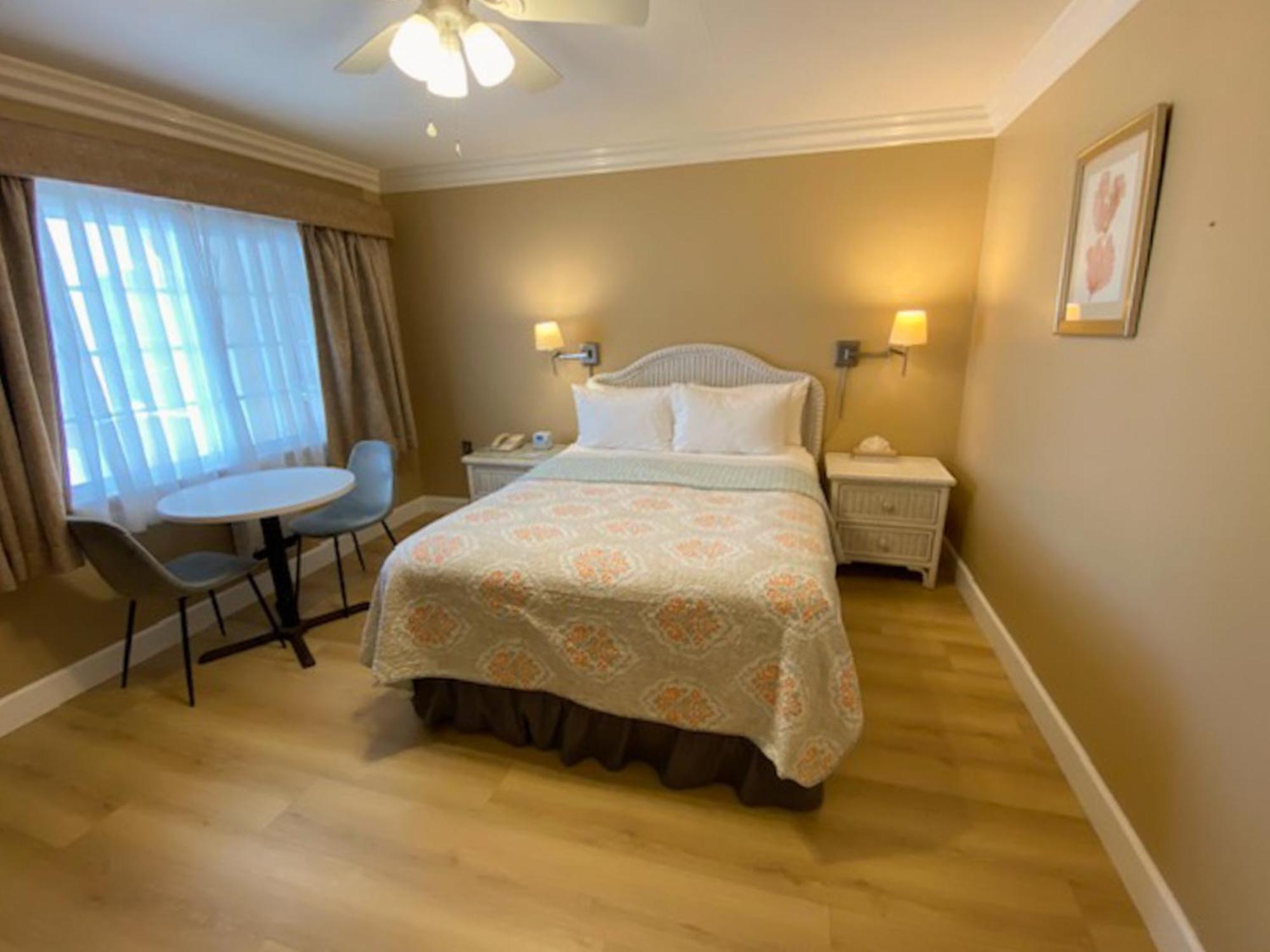 Muscle Shoals Cliff House Inn חדר תמונה